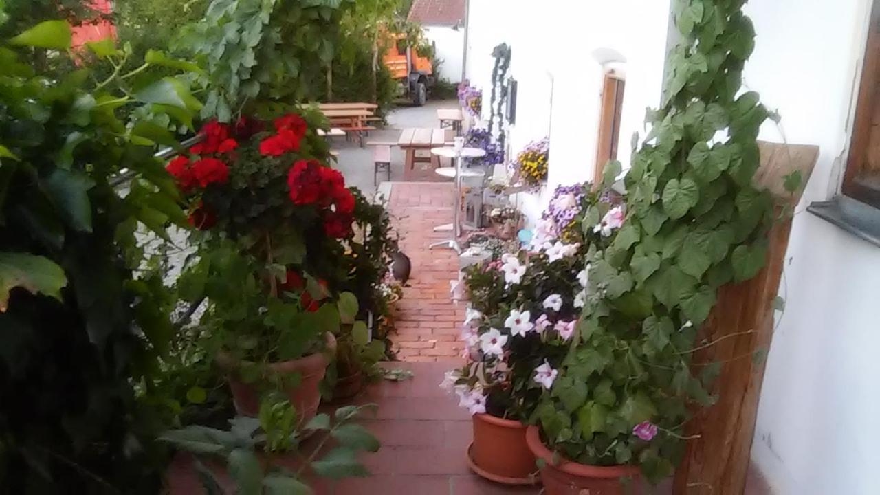 Englmannsberg Gasthaus Zum Spaeth מראה חיצוני תמונה